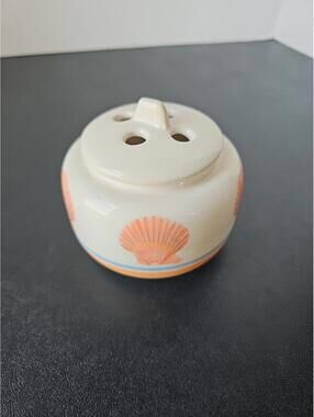 Sea Shell Flower Frog Vase